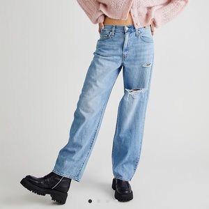 levi’s baggy dad jeans